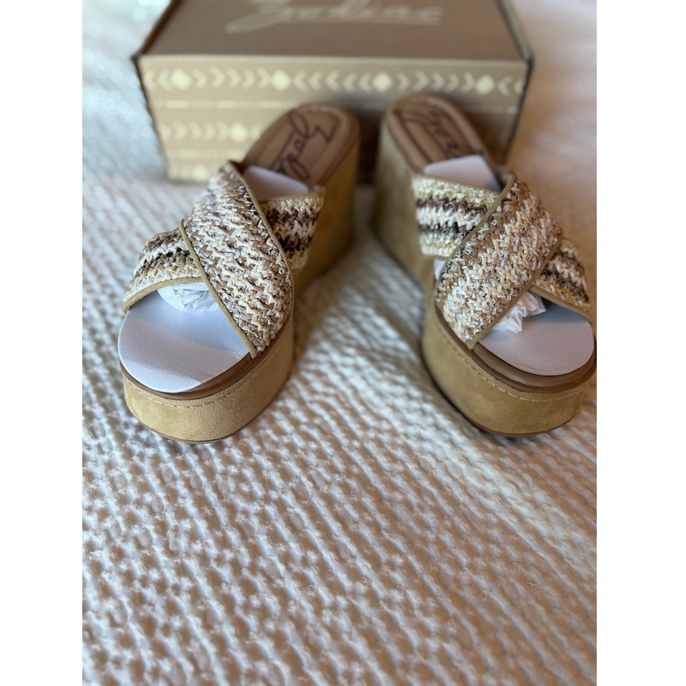 Zodiac Women Tan Suede Raffia Crisscross Platform Wedge Sandals Size 7.5
